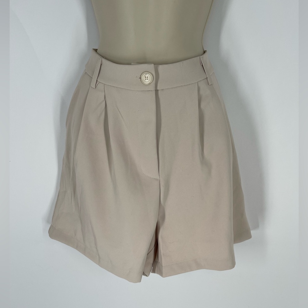 Grace+Emma Cream Loose Fit Shorts (B15)
